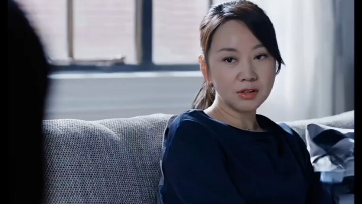 Dengan kehadiran cinta, seorang perempuan lajang yang sudah menopause pun bisa kembali awet muda!