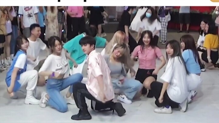 【gidle】When you randomly forget your favorite song and you are unwilling to accept it