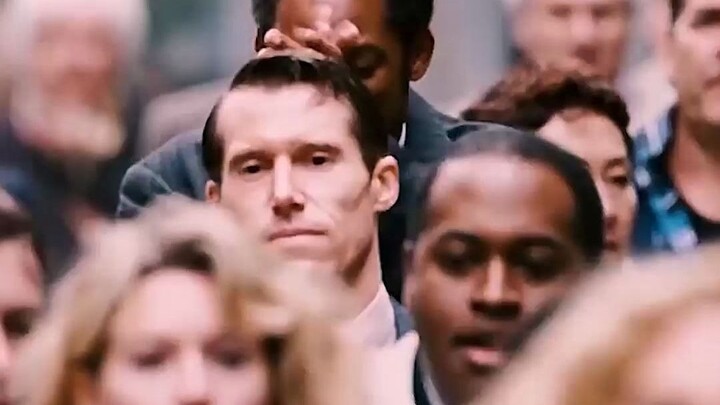 "Kamu yang bersinar terang bagai matahari, jangan sampai jatuh sebelum fajar tiba"