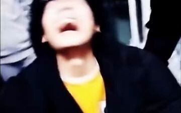 Tân thủ: Làm sao dùng Ngao Khuyển? Cựu thủ: ↑↓←→←→