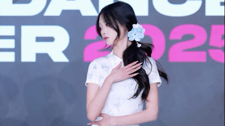 เดี่ยว kz #kz #ขาเรียวยาว #ท้าเต้น #เต้นเคป็อป #เกิร์ลกรุ๊ปเกาหลี