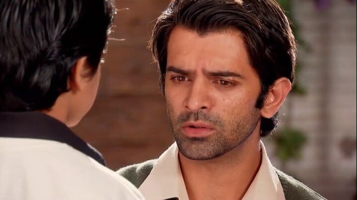 Iss Pyaar Ko Kya Naam Doon-384