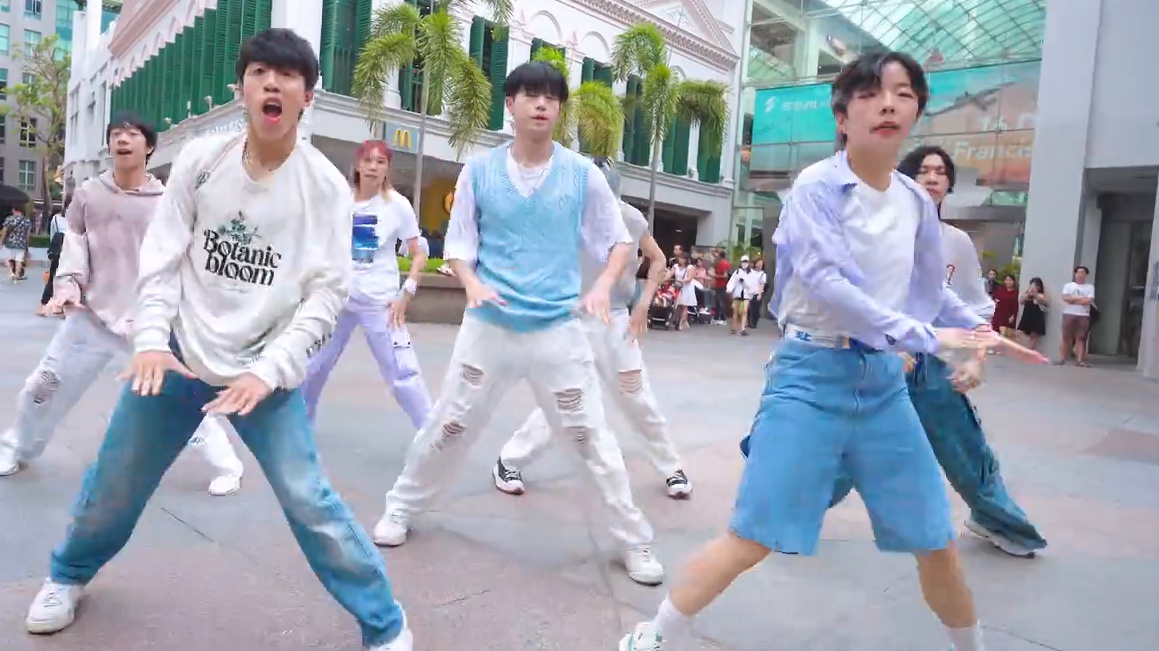 Z-axis Dance Troupe] It's youth! Sunshine Roadshow covers SM