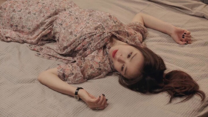 A Sister-Brother Romance with a 17-Year Age Gap!