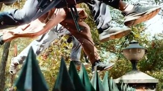 هذا فيلمٌ يُحبّ الرجال مشاهدته بالتأكيد. إنه مُثيرٌ ومُشوّق.