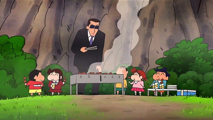 Charcoal-grilled meat, with its golden-brown skin and tender, smooth texture blending together, emit