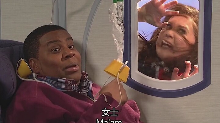 [SNL كلاسيكي] هاتان المضيفتان جدّيتان لدرجة مذهلة: حادث مرعب في شركة طيران مضحكة!