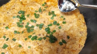 But if you are not from Jiangxi, you don’t know the joy of Jiangxi steamed eggs.