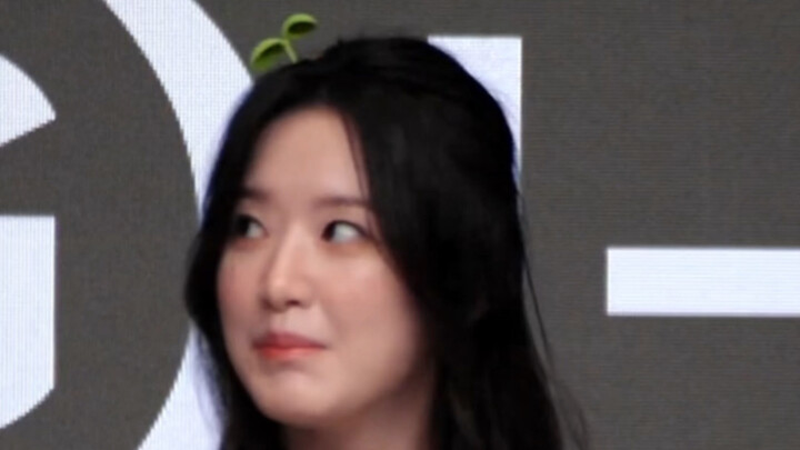 I can’t take it anymore—Ye Shuhua is just so freaking cute!