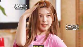 Bae diễn cảnh tình huống khi đang đi trên đường thì được JYP phát hiện!