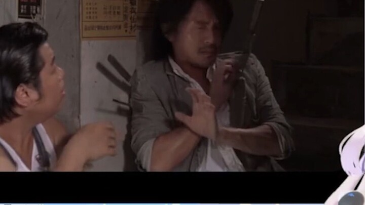 V siêu dễ thương Nhật Bản gây náo loạn khi xem cảnh ném dao nổi tiếng trong Kung Fu