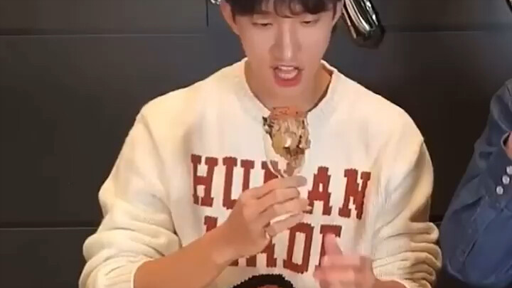 They ruined HOSHI’s day on his birthday 🎂🤣