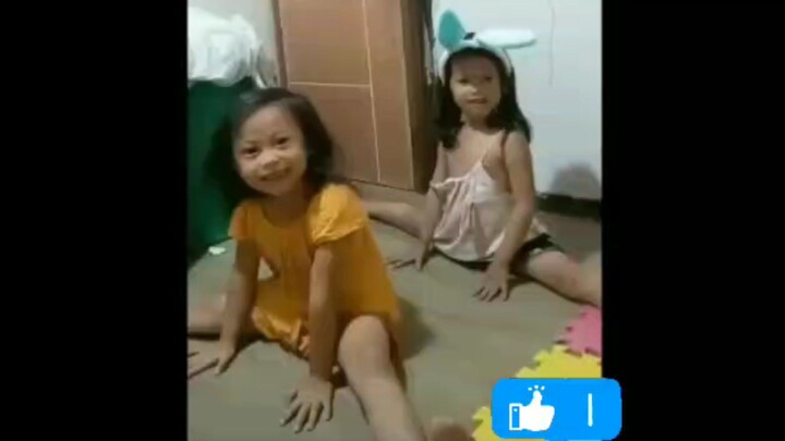 Sino sa kanilang dalawa mas magaling magsplit 🤔😅