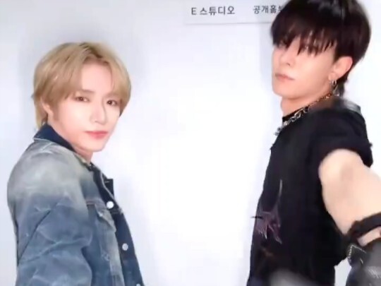 【ชเว โบกยู & อี ฮีซึง】ความท้าทายเหนือดวงจันทร์! อัปเดต TikTok 241116
