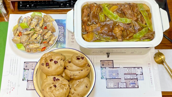 Cahaya matahari berkilau, angin lembut harum, cinta dan empat musim semuanya adalah kerinduan.