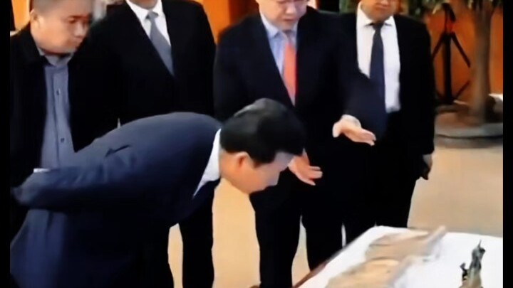 Once China has grown strong, great Confucian scholars will naturally defend our classics! It turns o