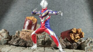 Hơn 600 thường dân Tiga! Alphamax Ultraman Ultraman Tiga