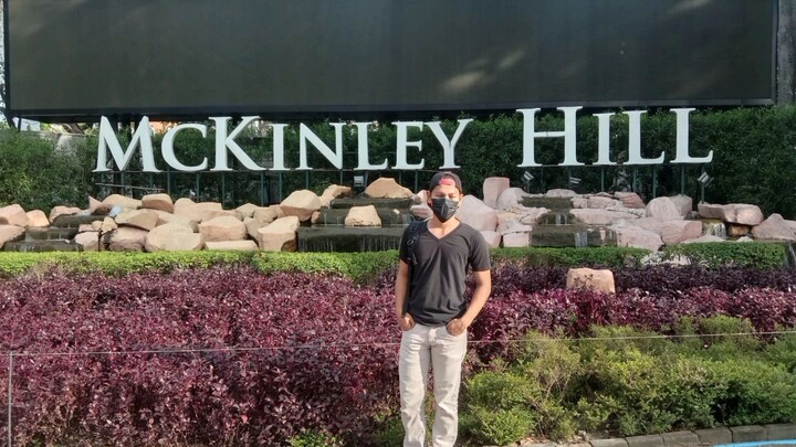 kung isasapelikula ang buhay mo, anong  magiging title nito?