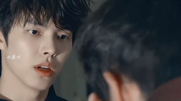 Học sinh hư??? Độ tương phản siêu dễ thương, ngầu quá~