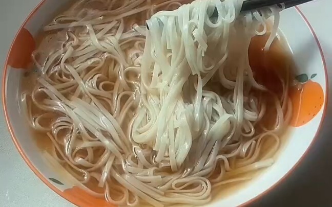 Mie Italia……sangat mengagumkan! “Nuansa Tahun Baru Imlek tak boleh berhenti”