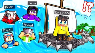 En Güvenlikli GEMİ Devasa TSUNAMİYE Karşı! 🌊 | Minecraft