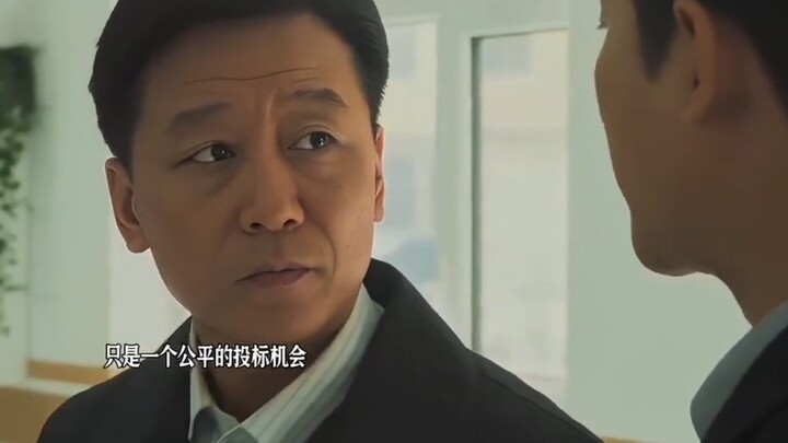 الأخوين كلاهما رائعان: الأخ الأكبر في السياسة، والأخ الأصغر في التجارة.