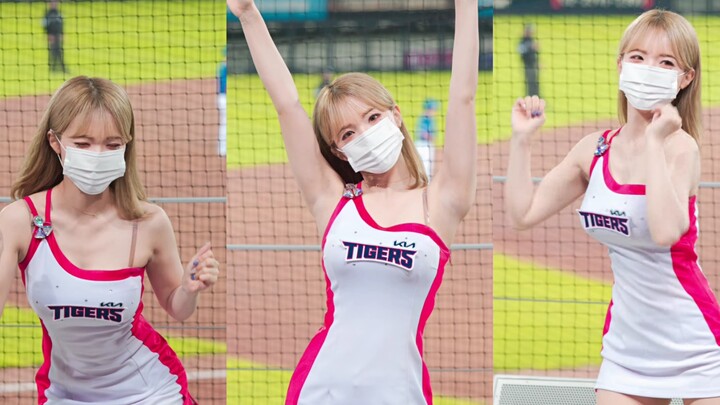 「4K」Lovely Duohui cheerleading team support HD live shot