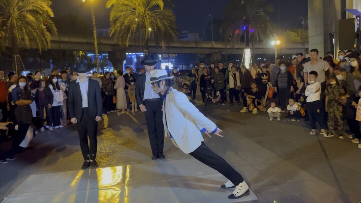 Michael Jackson Cai Jun biểu diễn đường phố