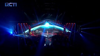 Alan Walker X Salma - Alone _ MEGA KONSER KEMENANGAN IDOLS X ALAN WALKER