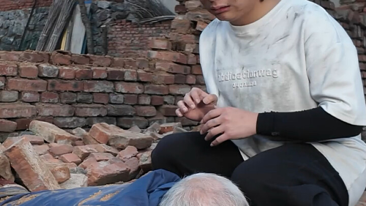 Kok Paman percaya saja segalanya! Lain kali jangan percaya lagi!