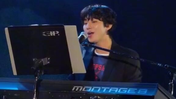 Ahn Hyo-seop (Sing #Nothing gonna change my love for you)