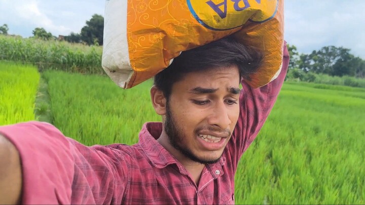 🌦️ ऐसे मौसम में खेत में क्या करने गए? 😱🌾 चलो देखते हैं आज खेत में क्या काम है! 🌱