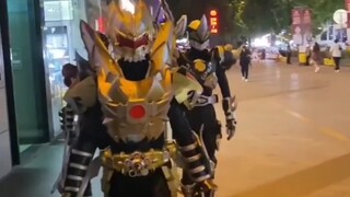 Giáp Đại Bàng Gió vs Siêu Thú