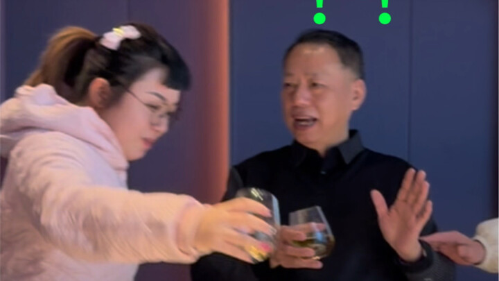 当我打扮成小学生的样子震撼亲戚《亲戚驯服术》