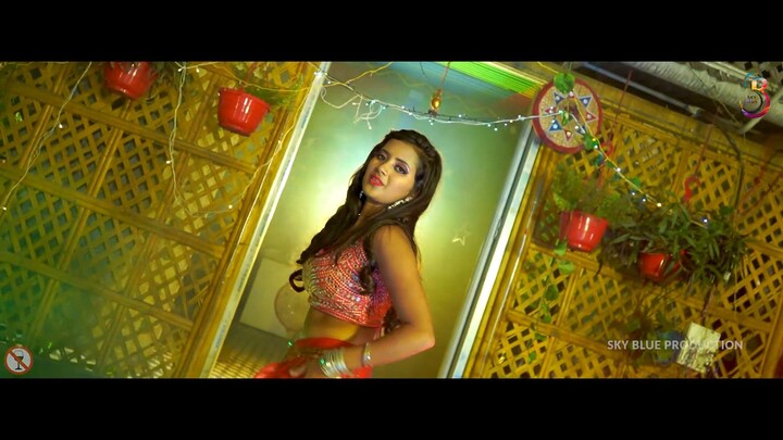 পাতলা_কোমর_Patla_Komor_।_Bangla_item_song_Nazmul_Song_#Aminur_Kakoli(