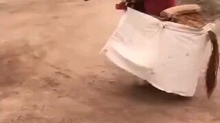 😂