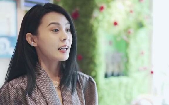 Có chút cảm giác hơn người là lập tức thể hiện, cứ như sợ thiên hạ không biết vậy. Cứ lấy việc hạ th