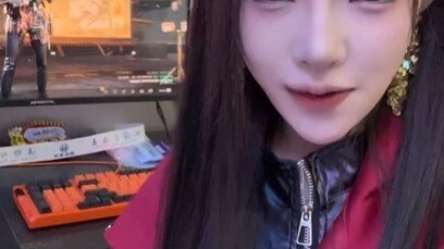 หางานพาร์ทไทม์ให้เธอหน่อยก็ยังไม่พอใจอีก