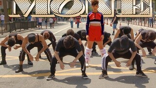 Seorang anak laki-laki asal Brasil meng-cover lagu MONEY milik LISA BlackPink dalam satu kali pengam