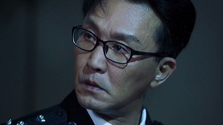 خلال ثلاث سنوات من مكافحة المخدرات، حتى سيدة عجوز قالت لمدير المكتب ما إذا كان بإمكاني تصنيع المخدرا