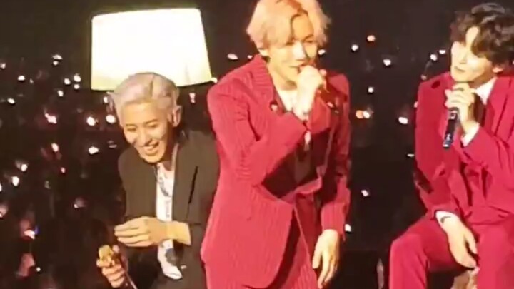 【Byun Baekhyun】Maafkan aku yang tertawa tak sopan kkkk