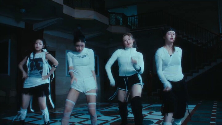 FIFTY FIFTY STARSTRUCK Performance Video