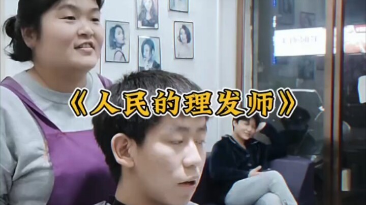 Selama ini kukira tukang cukur nggak ngerti permintaan, ternyata dia emang nggak bisa potong rambut!