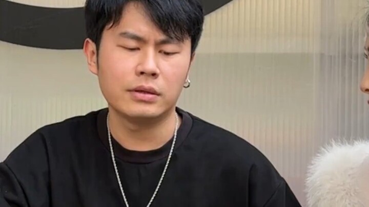 Hãy tinh mắt chọn đúng người, mong mọi người lưu ý