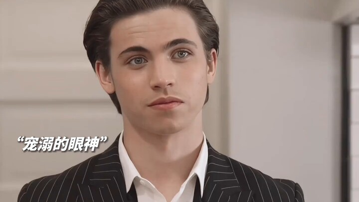 Sangat keren kakak perempuan ini! Langsung menciptakan pria tampan sendiri! Bunga sekolah populer vs