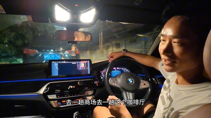 Cảm giác thế nào khi lái chiếc Mercedes hơn 400 nghìn vào xưởng để vặn ốc?