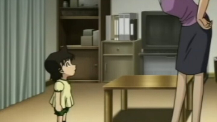 [Eri Kisaki][Ran Maori] Pengacara Kisaki bertanya ke mana Xiao Xiaolan pergi larut malam. Xiao Xiaol
