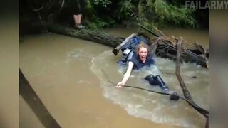 Đỡ không nổi những tình huống khó đỡ #11