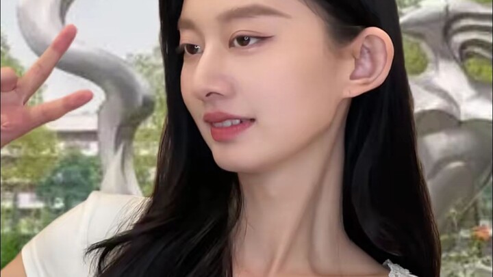 When I’m Secretly Dating a Younger Guy