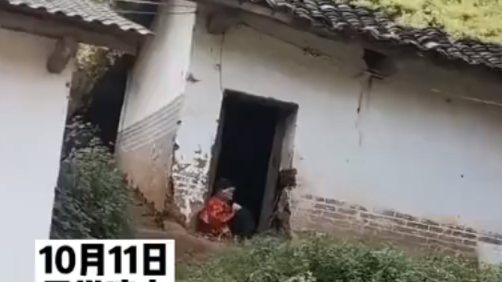 Video ini membuat mataku kabur.